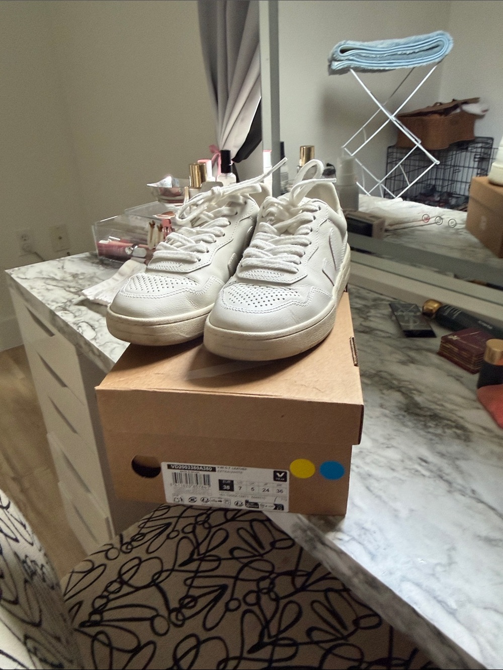 VEJA V-90 sneakers